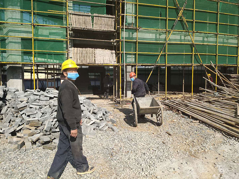 屯溪城建投公司力促項目有序復工、支持企業(yè)有序復產