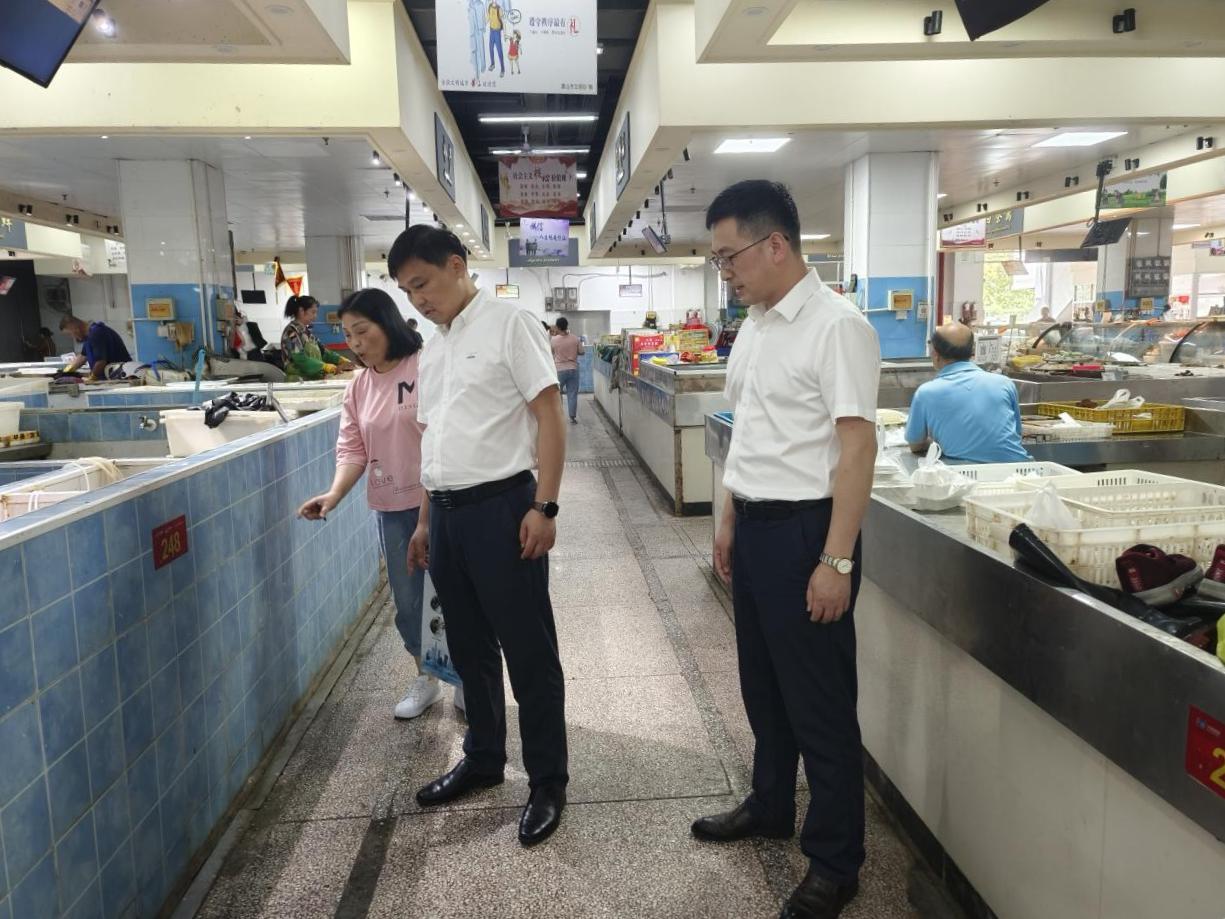 管好“菜籃子”，守護(hù)“大民生”國資運(yùn)營公司開展菜市場大巡查