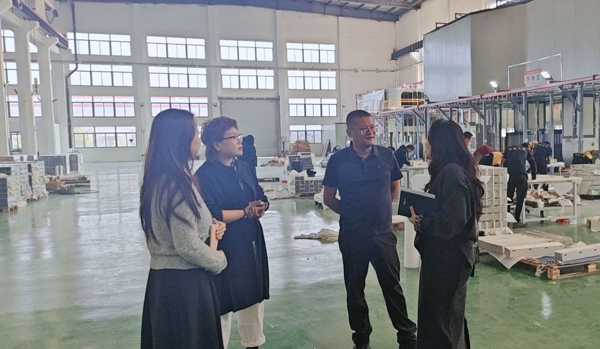 深入企業(yè)一線，筑牢風(fēng)控基石