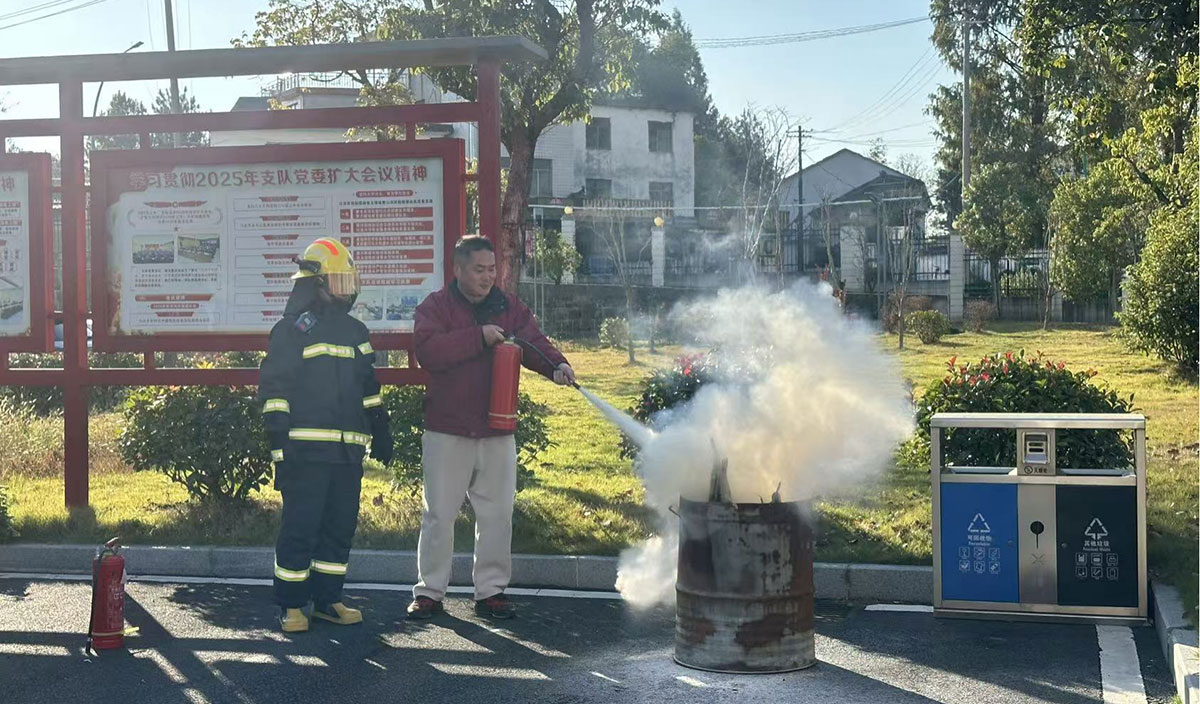 消防宣傳月丨理論＋實(shí)操！這場(chǎng)消防安全知識(shí)培訓(xùn)干貨滿滿