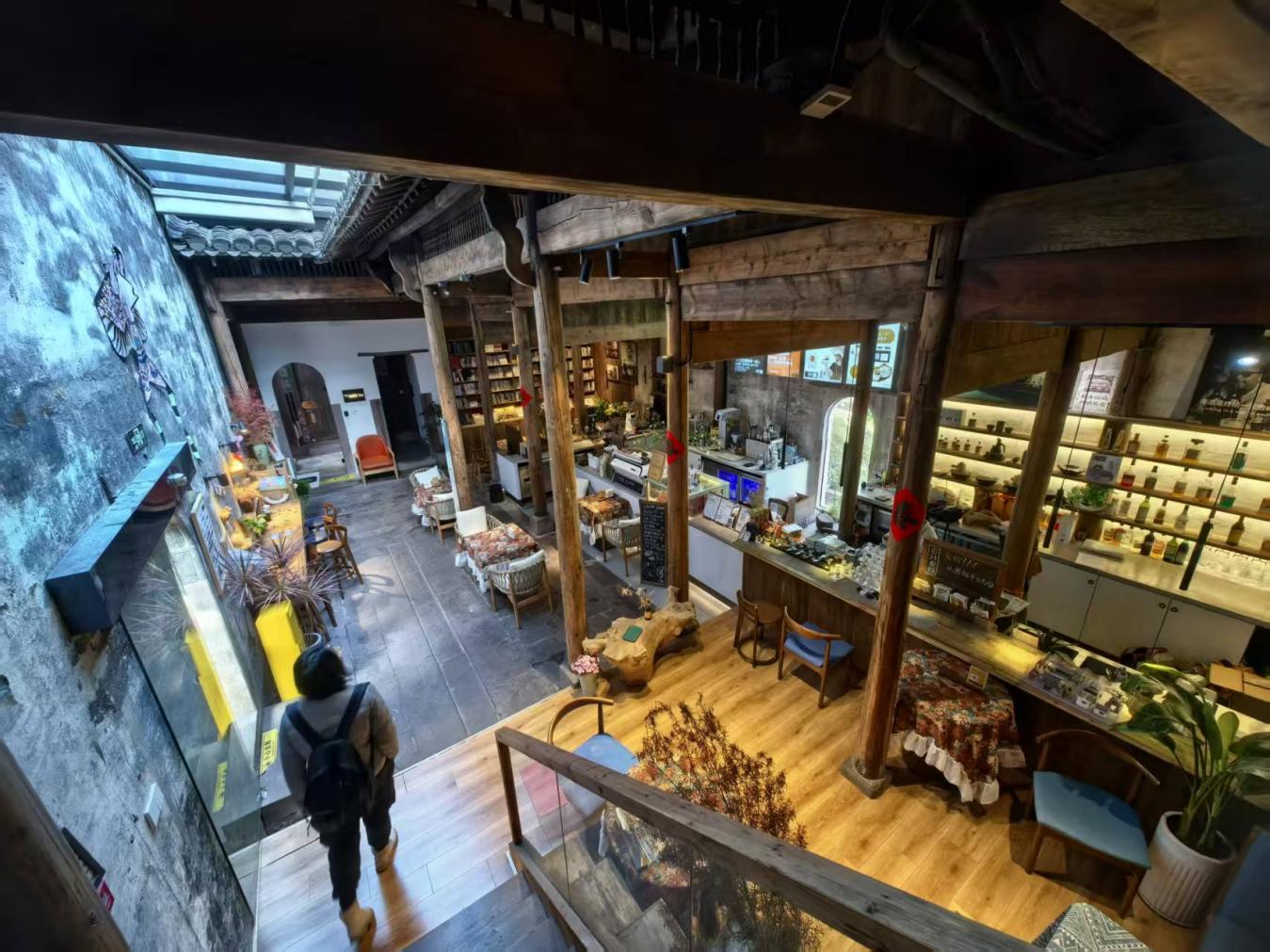 聚焦文化傳承與項目創(chuàng)新，華誼兄弟赴黃山市開展合作考察