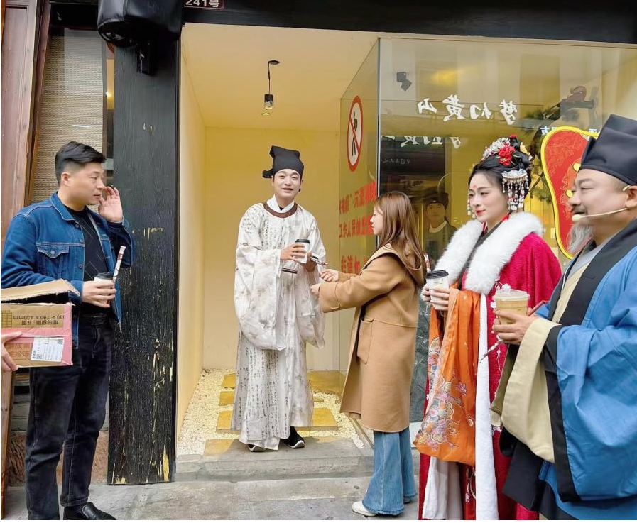 黨建引領(lǐng)聚合力 實干篤行興文旅—昱城文旅公司黨支部以主題黨日推動黨建與文旅深度融合